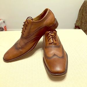 Wingtip dress shoes